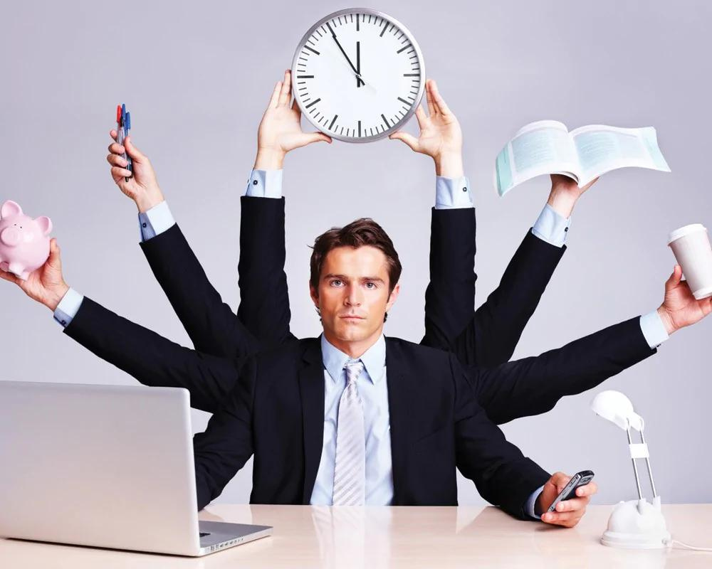 Các quản lý cần phải dựa vào khối lượng công việc, năng lực nhân sự,... để giao deadline
