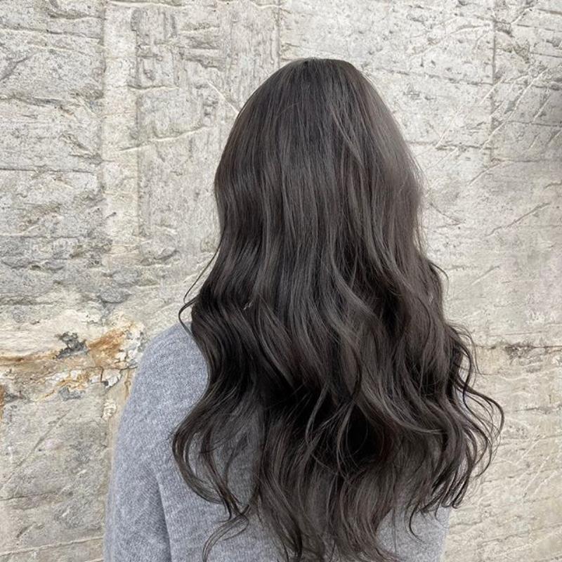 Mái tóc dài điệu đà giúp bạn thu hút mọi ánh nhìn